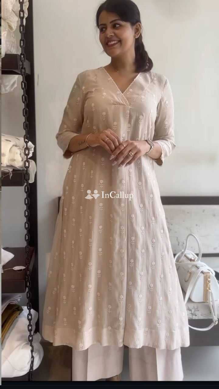 exclusive rekha mandal twenty two year old call girls known for being romantic appointment in chikmagalur - Call Girls in Chikmagalur