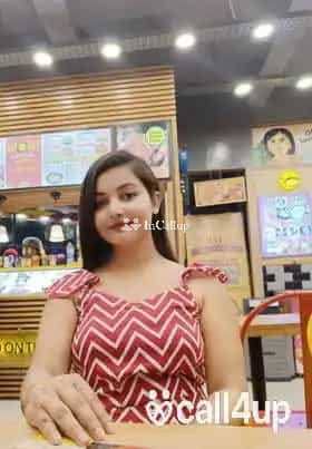 gorgeous gorgeous riya roy twenty two year old call girls waiting for you gorgeous smile and black hair - Call Girls in Chikmagalur