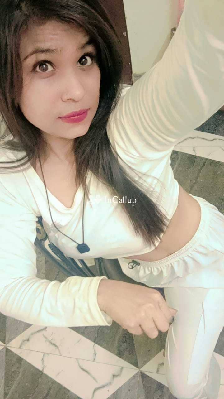 private sessions in chikmagalur temptress known for being cute beautiful oral anal french kiss woman - Call Girls in Chikmagalur