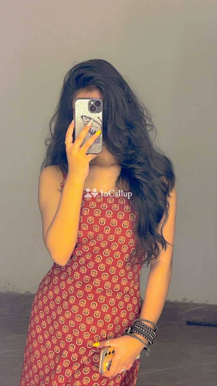 available for incall offering oral anal bdsm girlfriend experience beautiful curves and black eyes - Call Girls in Chinsurah