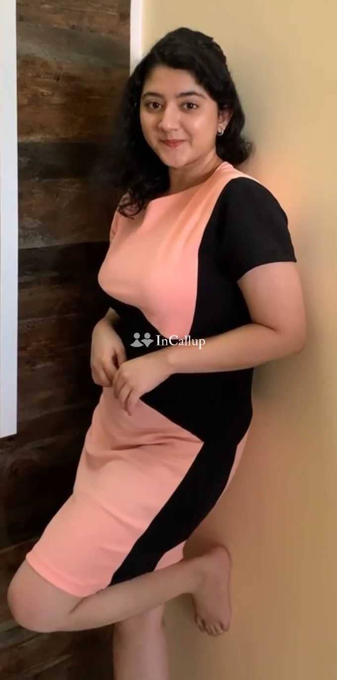 escort service in chinsurah voluptuous with black hair and black eyes meet me in chinsurah - Call Girls in Chinsurah