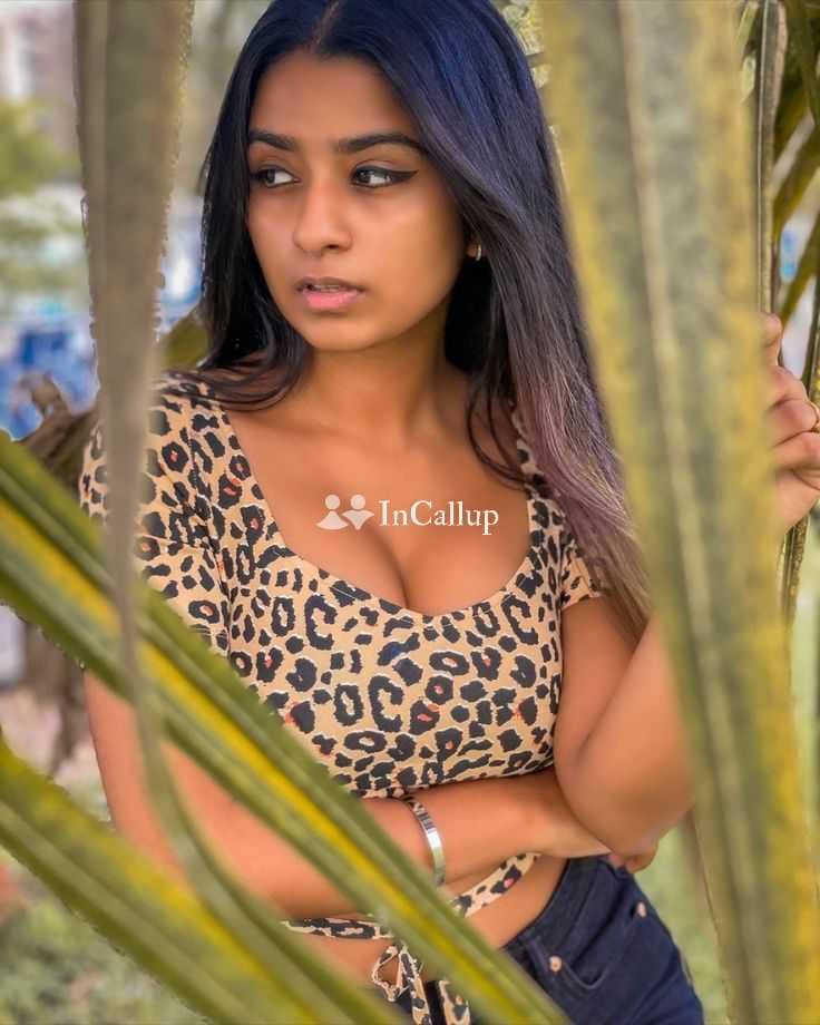 with black body type and black eyes introducing digha thggg the link a twenty year old call girls - Call Girls in Chirang