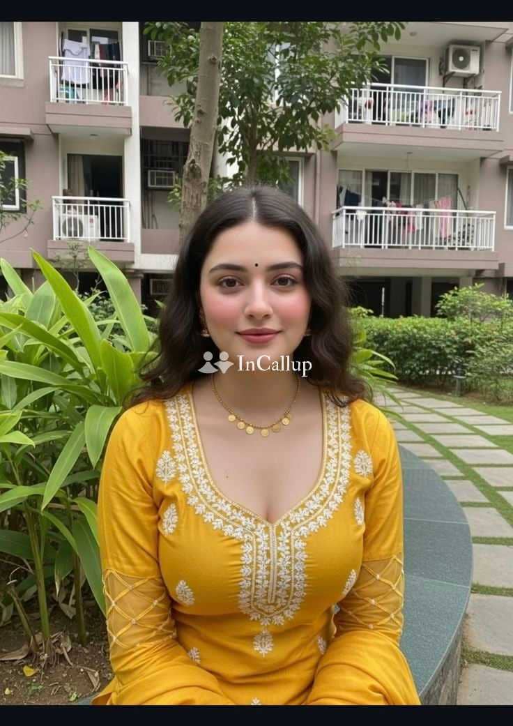 with slim body and black hair enjoy company of cash payment only on twenty one year old call girls beauty - Call Girls in Chittoor