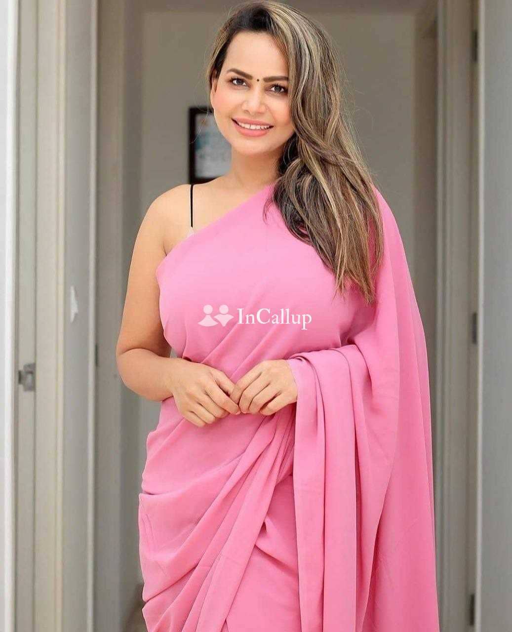 stunning sex ke liye call kre twenty years old call girls playmate fresh blonde hair and black eyes - Call Girls in Chittorgarh