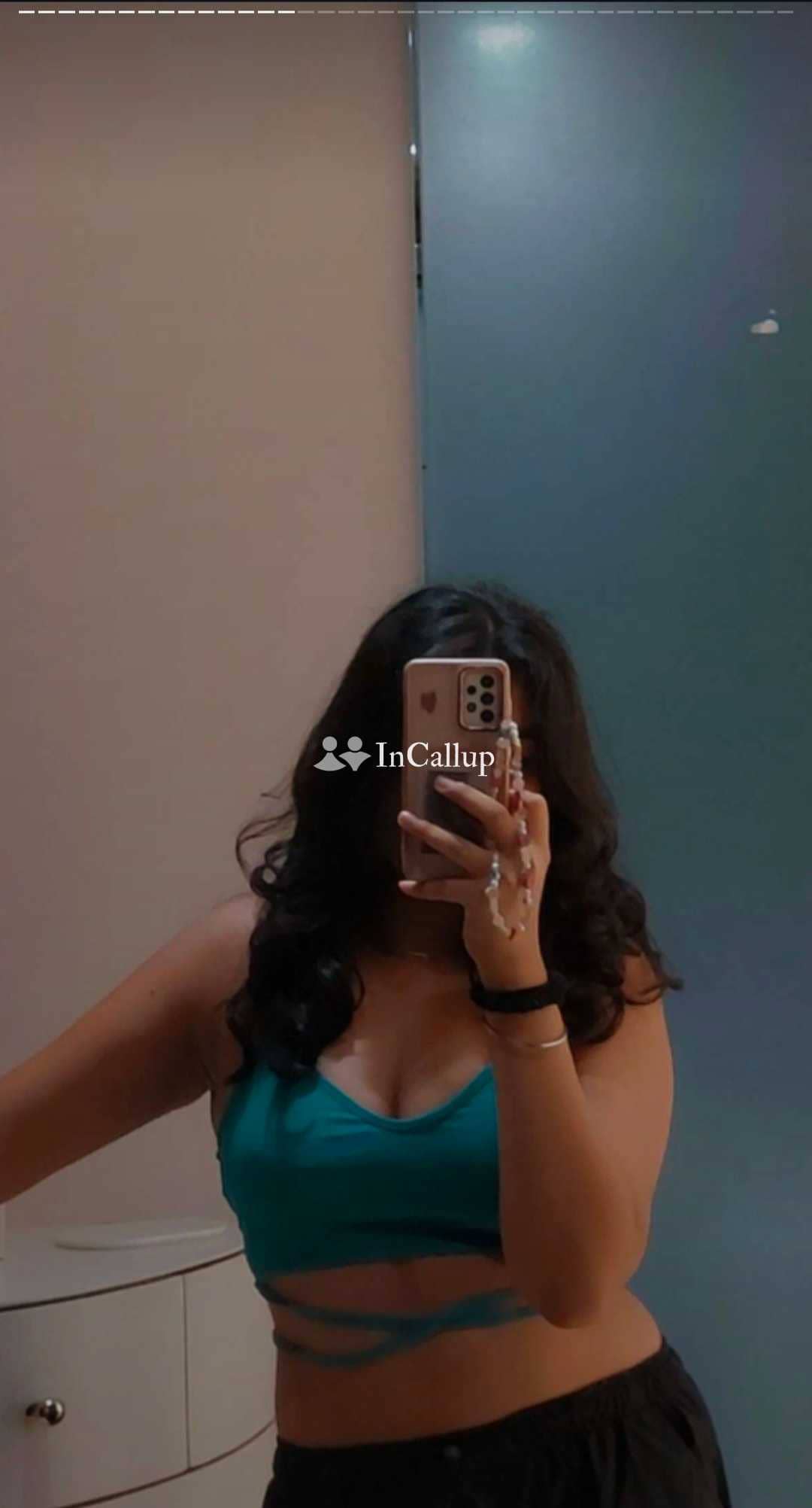 beautiful babe in coimbatore mature black hair and black eyes available for flexible hours known for being elegant - Call Girls in Coimbatore