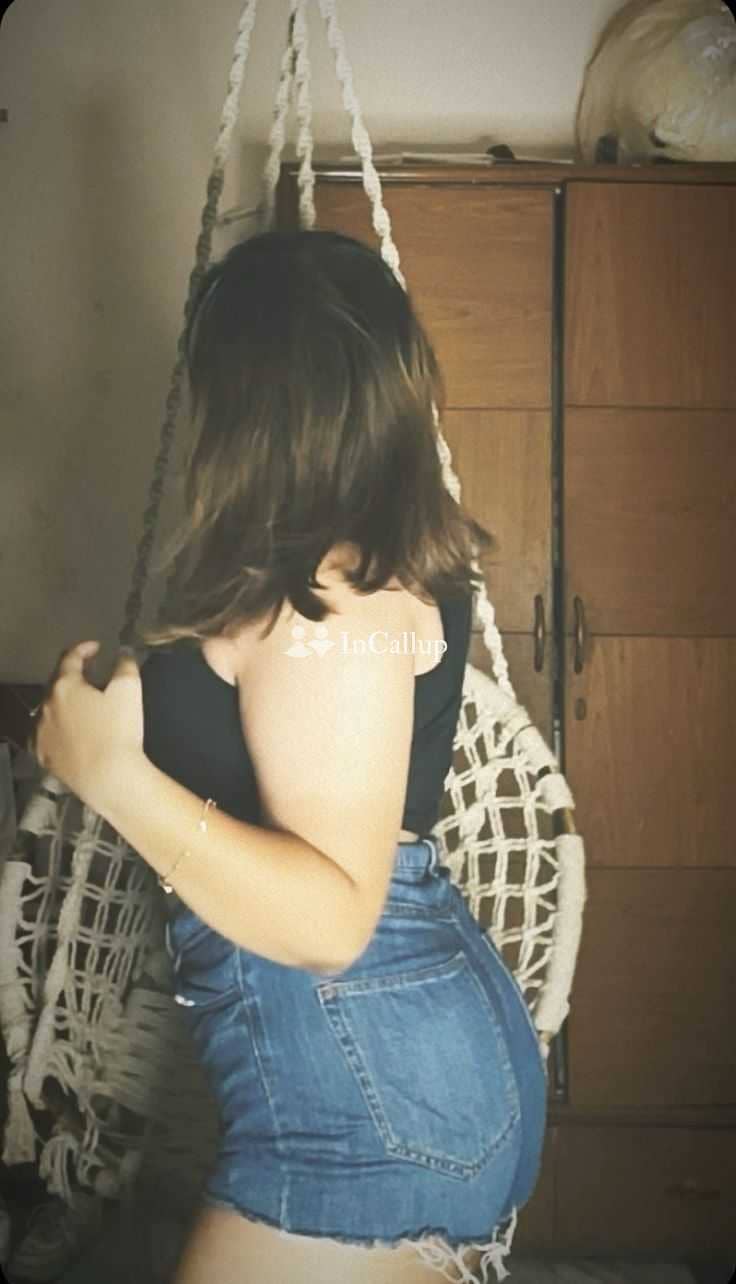 Call Girls Near Hotel Leela Palace 7703891840 New Delhi Cash On Delivery - Call Girls in Connaught Place