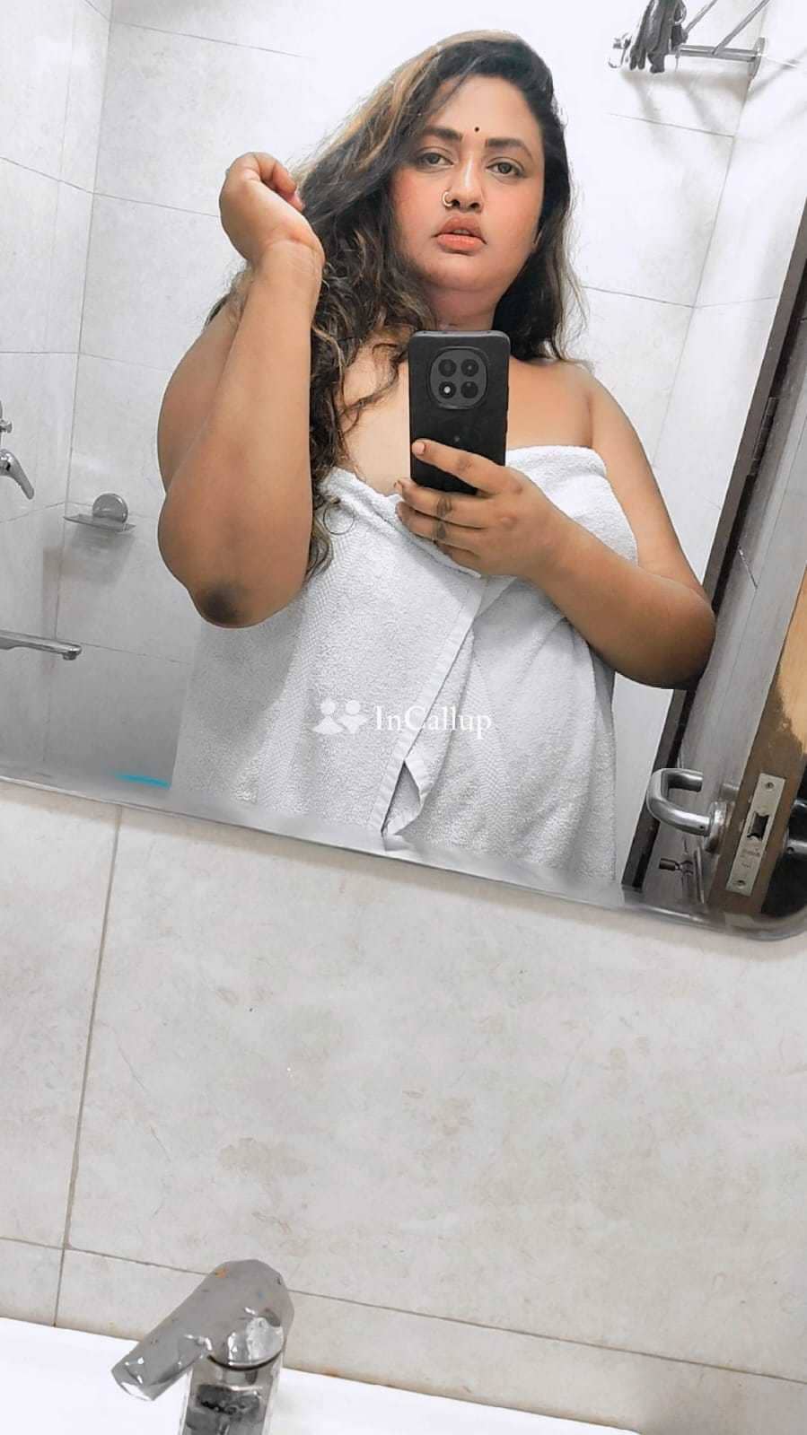 bold brunette hair and hazel eyes known for being reliable available now trusted reliable service - Call Girls in Connaught Place
