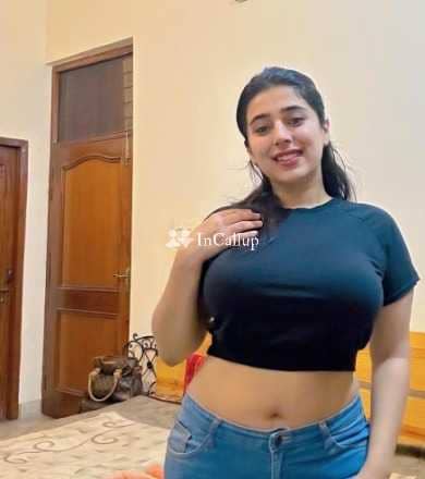meet puzza a twenty one year old call girls with black hair and black body type known for being dynamic - Call Girls in Connaught Place