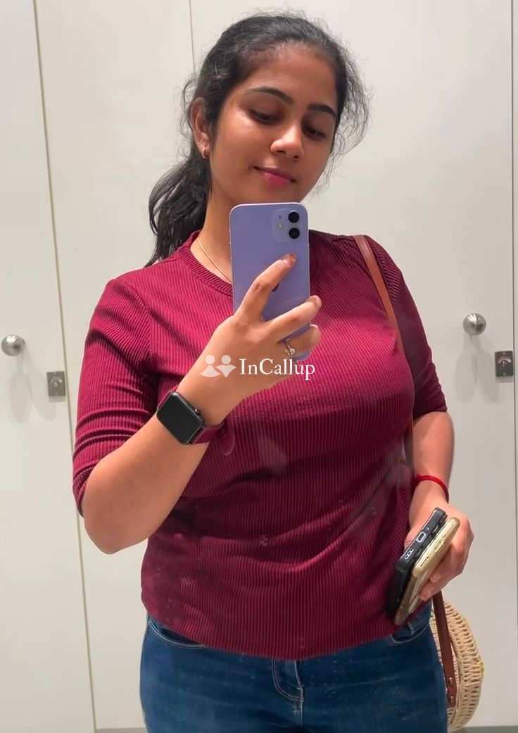 desirable doggy style blowjob handjob service available for private dates having black eyes and blue hair - Call Girls in Contai