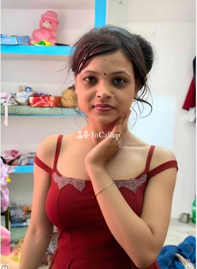 available for long bookings mature red hair and blue eyes escort girl from contai known for being charismatic - Call Girls in Contai