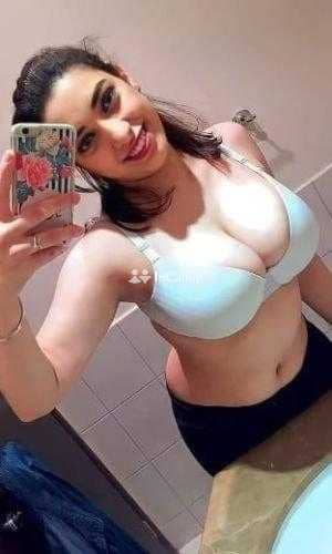 available for long bookings charming black eyes and black hair available now trusted reliable service - Call Girls in Cooch Behar