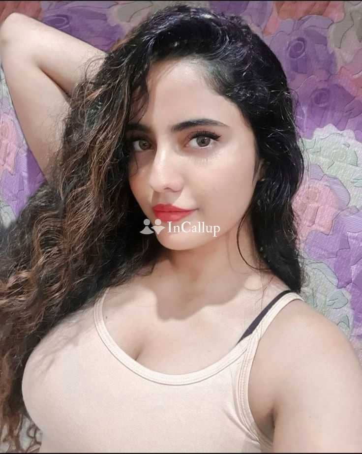 Riya Kumari call girl service 💯❤️💯 full enjoy and unlimited short if FB hy cc t - Call Girls in Cooch Behar