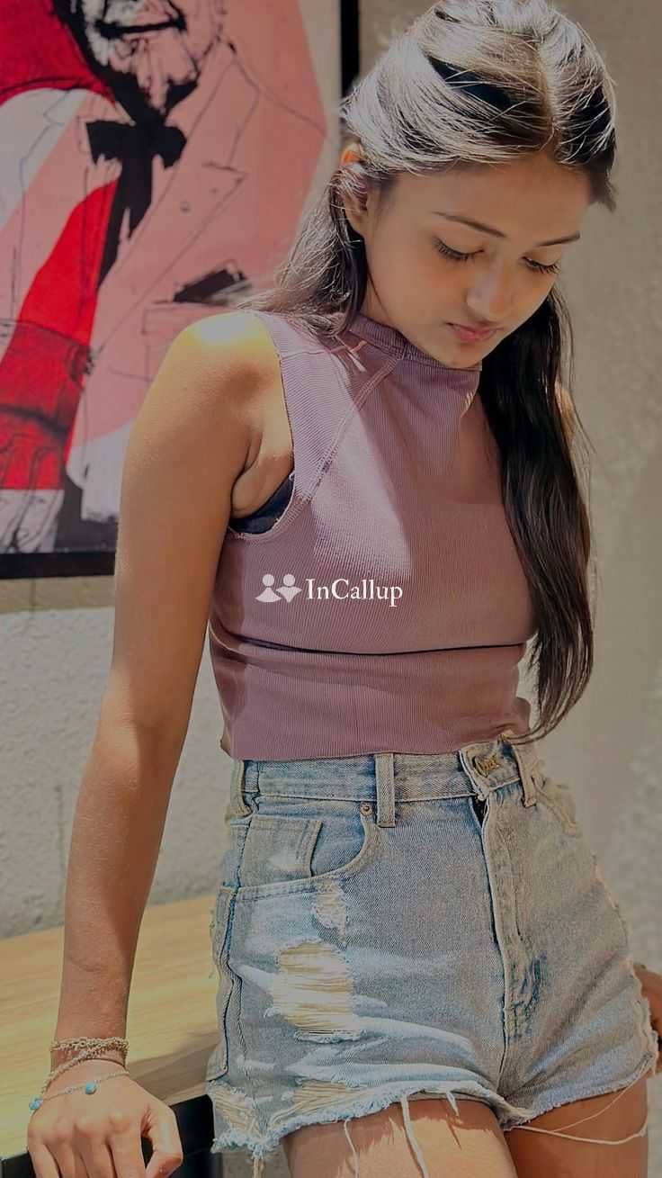 seductive meet payal sharma a twenty four year old call girls with black hair and black body type from cooch behar - Call Girls in Cooch Behar