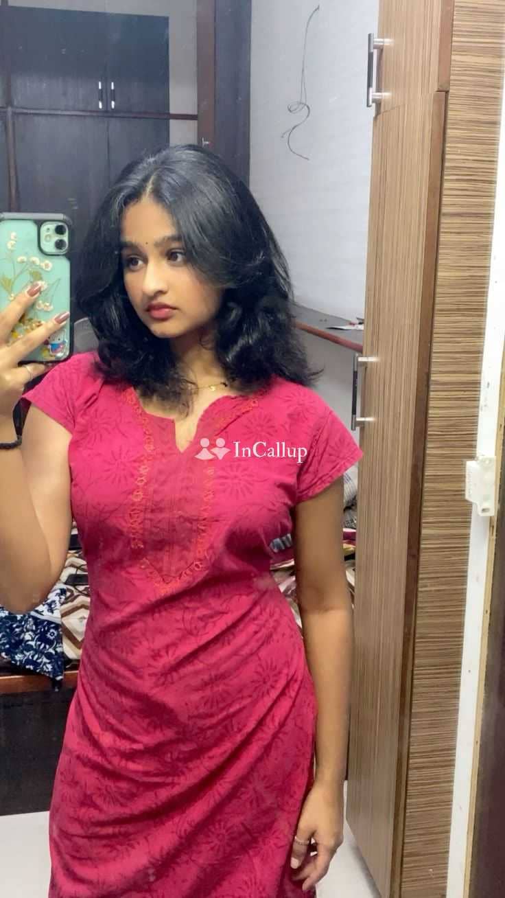 Ritika kumari call girl  Adriana all types sex service service available - Call Girls in Cooch Behar