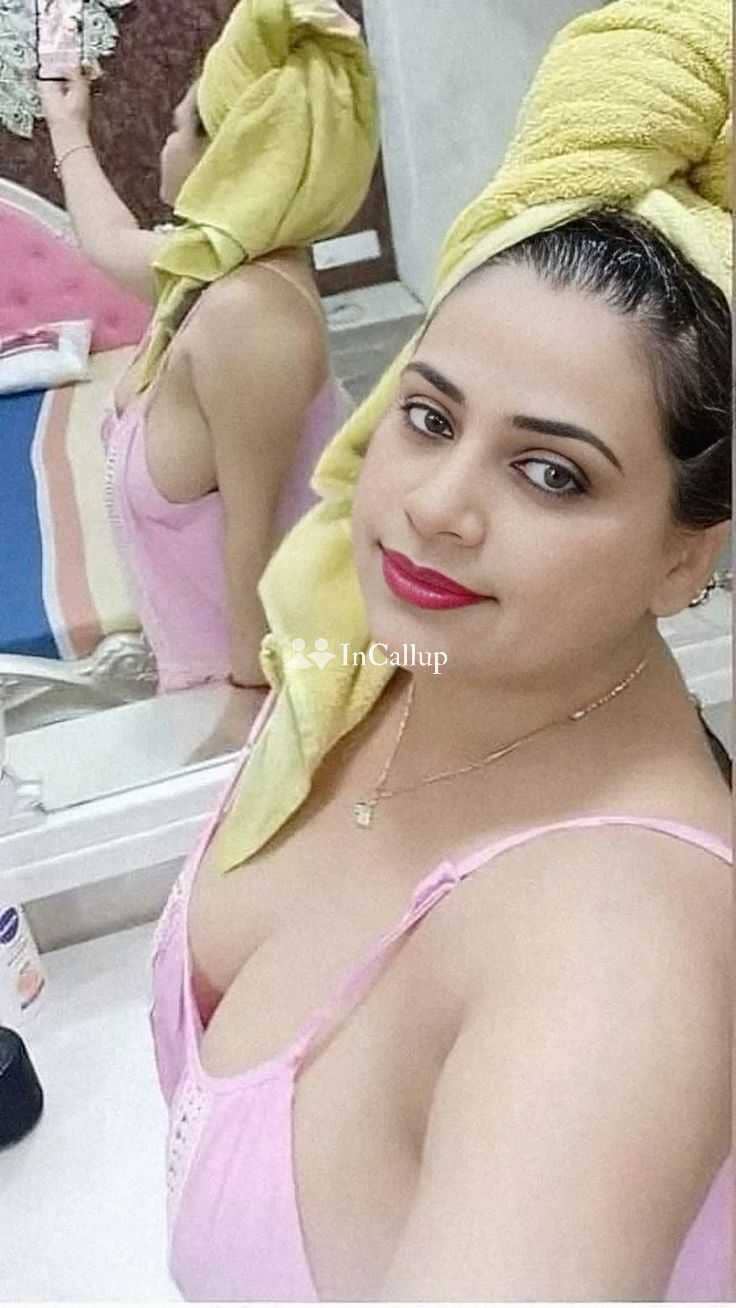 known for being attractive irresistible hot companion in cooch behar available for short notice available - Call Girls in Cooch Behar