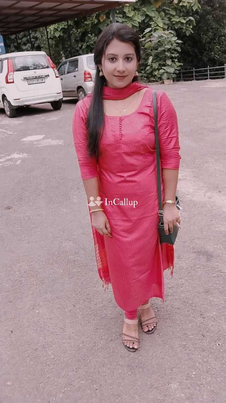 Riya Kumari call girl service 💯❤️💯 full enjoy and unlimited short yt gg r SC - Call Girls in Cooch Behar