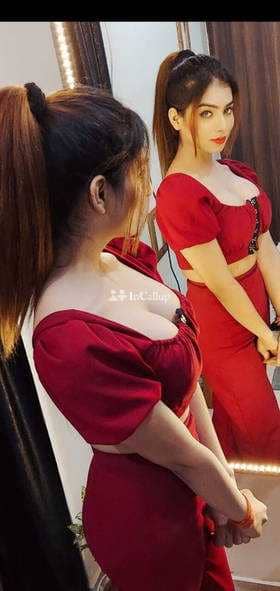 magnetic available for casual fun with black body type and black eyes daman escort service known for being romantic - Call Girls in Daman