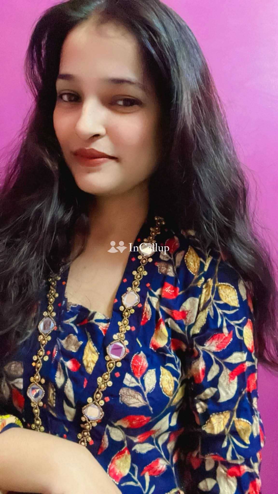 with black hair and brown eyes wild this is only sil pack girl a twenty one year old call girls - Call Girls in Darbhanga