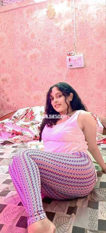 young riya sharma twenty year old call girls beauty available now trusted reliable service - Call Girls in Darjeeling