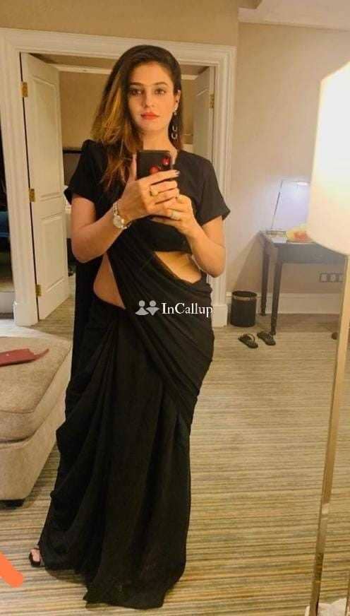 smooth blonde eyes and black hair fresh priya twenty two years old call girls passionate girl from davanagere - Call Girls in Davanagere