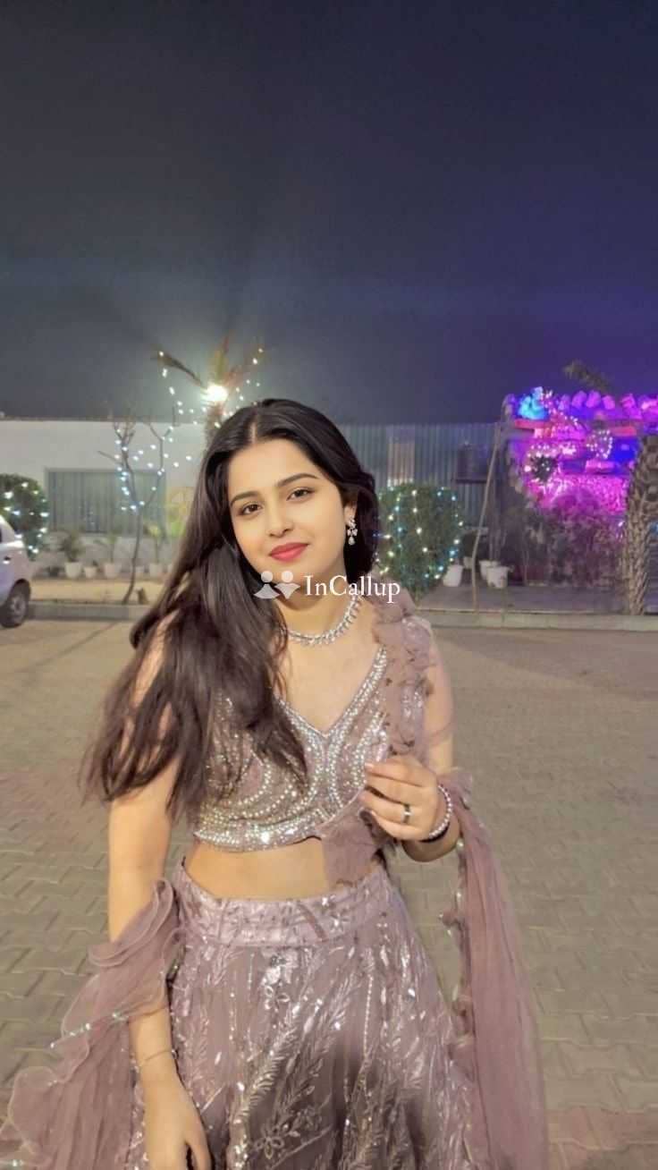 near dehradun dreamy black eyes and black hair available for flexible hours available now trusted reliable service - Call Girls in Dehradun