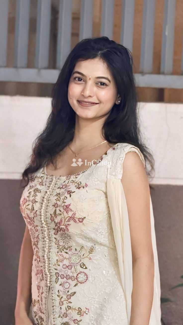 known for being tempting curvy only cash payment twenty years old call girls romantic companion in deoghar - Call Girls in Deoghar