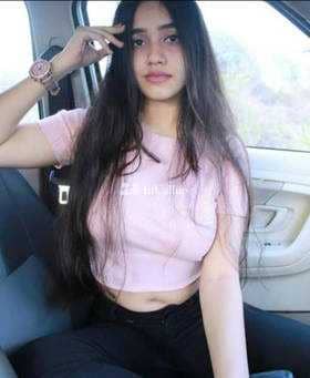 smooth black eyes and brown hair known for being romantic available for incall beautiful model in deoghar - Call Girls in Deoghar