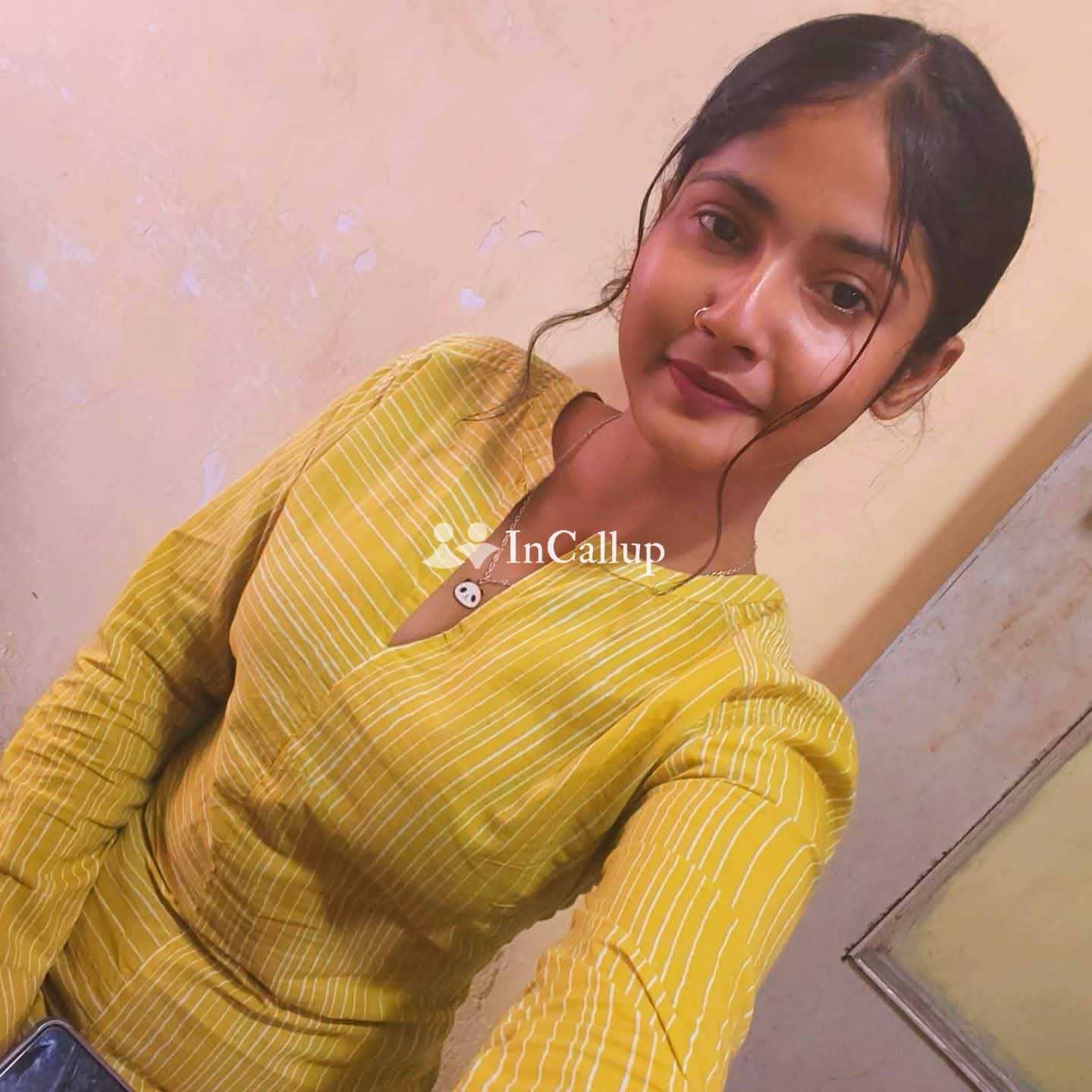 Dewas Sunita Kumari only cash payment Hotel service available hai jitna aap kar sakte ho unlimited c - Call Girls in Dewas