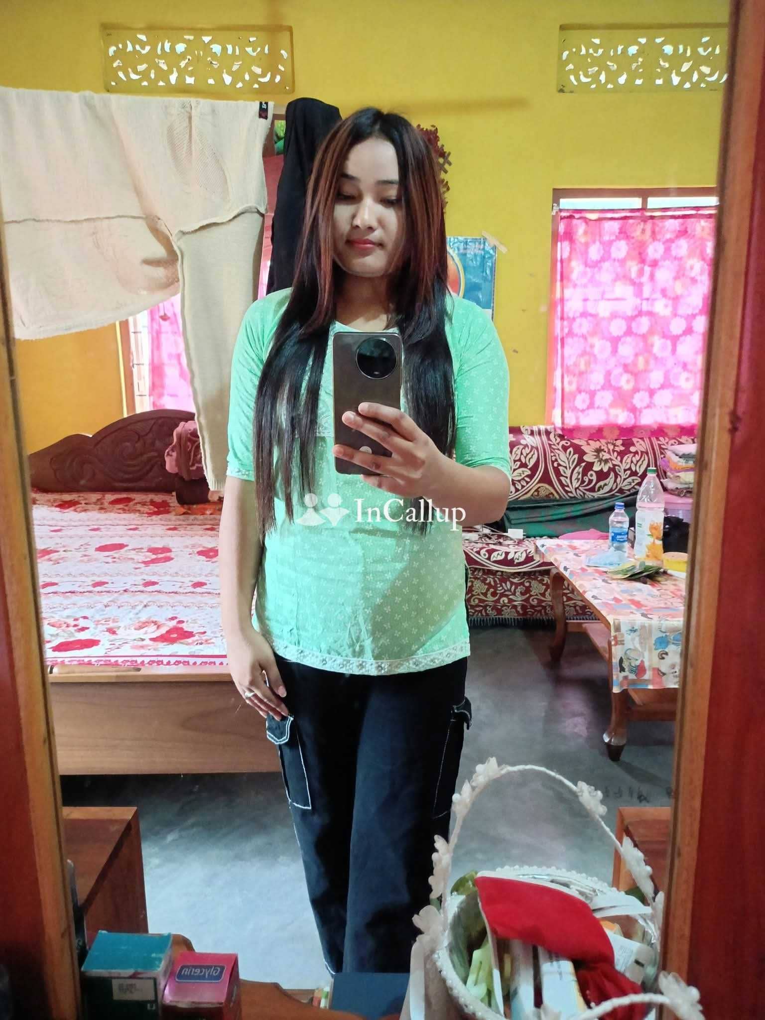 Dewas Sonam Sharma only cash payment low price hotel service room service available hai contactvcvvb - Call Girls in Dewas