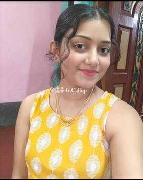 magnetic black eyes and brown hair petite escort in dhamtari known for being professional magnetic - Call Girls in Dhamtari