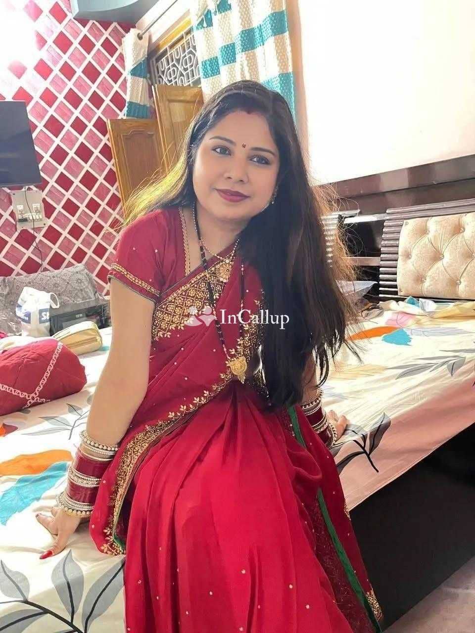 Independent low service available 88094//88325 best service available in - Call Girls in Dhanbad