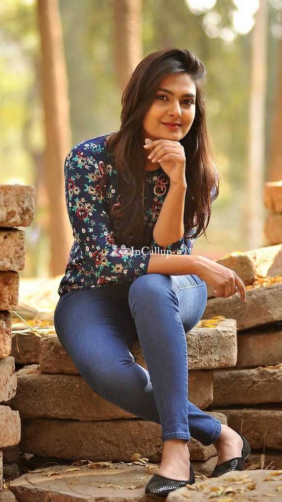 Dhule genuine service independent safe and secure vnllfss ghkrd - Call Girls in Dhule