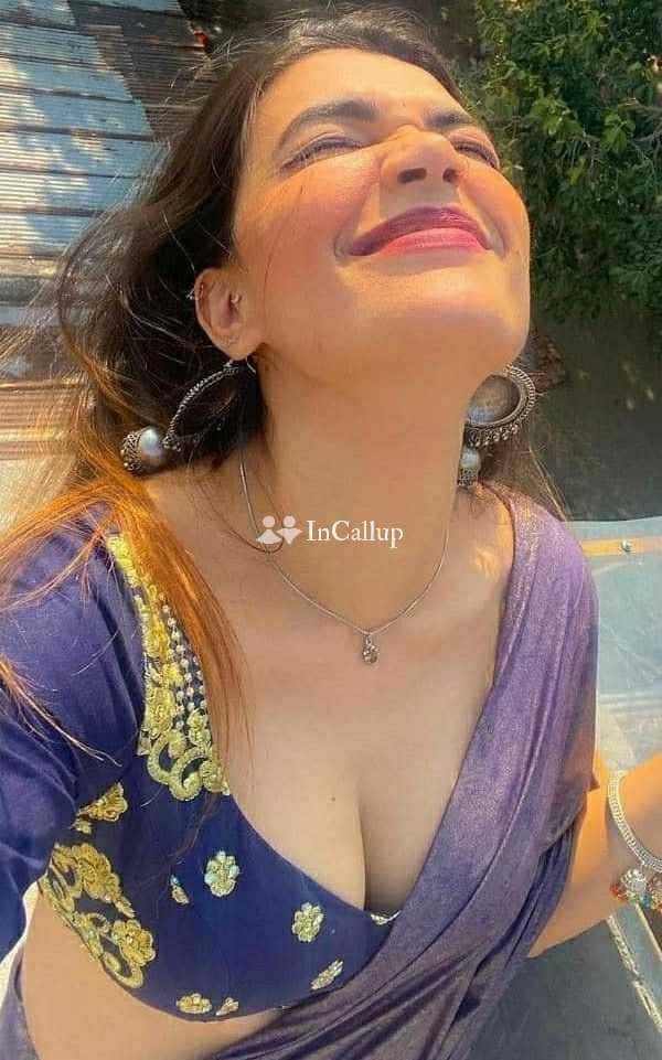 attractive black body and black eyes delightful oral anal bdsm girlfriend experience service - Call Girls in Durgapur