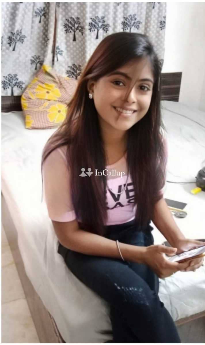 escort service in durgapur voluptuous with black hair and brown eyes petite escort in durgapur - Call Girls in Durgapur