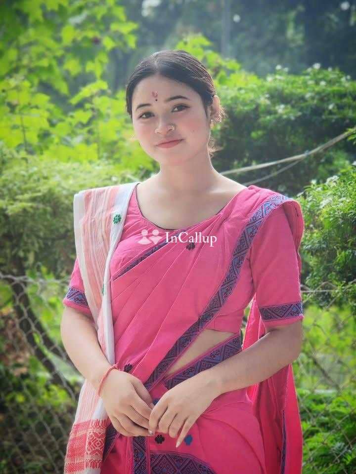 available for girlfriend experience charming black eyes and brown hair escort service in durgapur - Call Girls in Durgapur