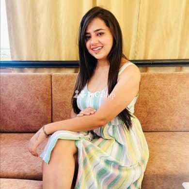 serving clients in durgapur alluring black hair and brown eyes known for being creative - Call Girls in Durgapur