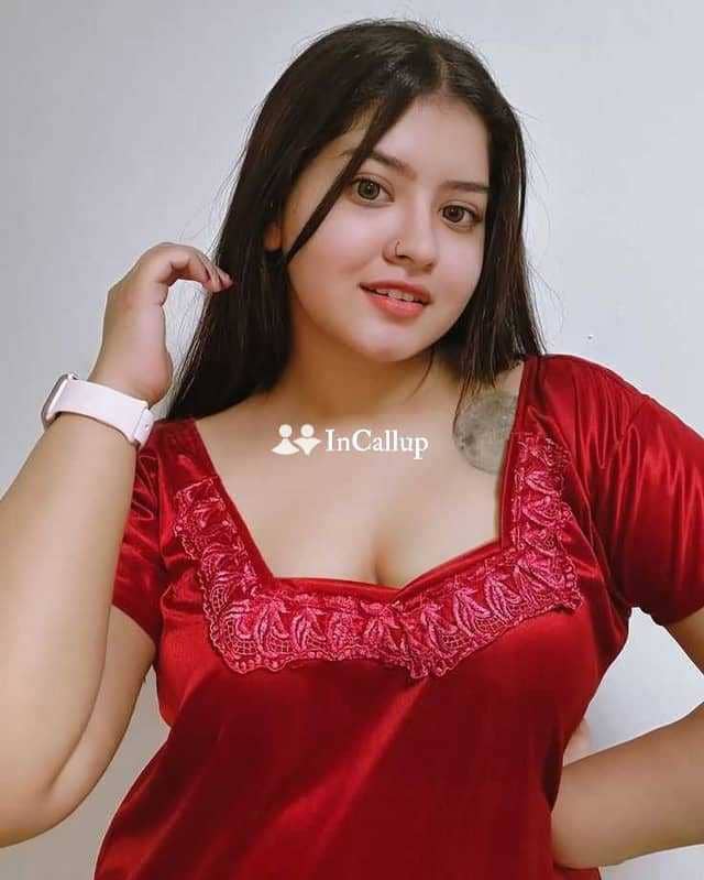 stylish black hair and brown eyes available for flexible hours known for being charming - Call Girls in Durgapur