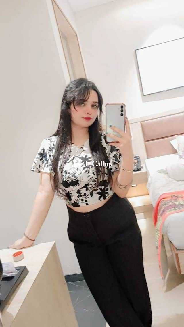 meet genuine sarvice vip a charming twenty one year old call girls vibrant black hair and brown eyes - Call Girls in Dwarka