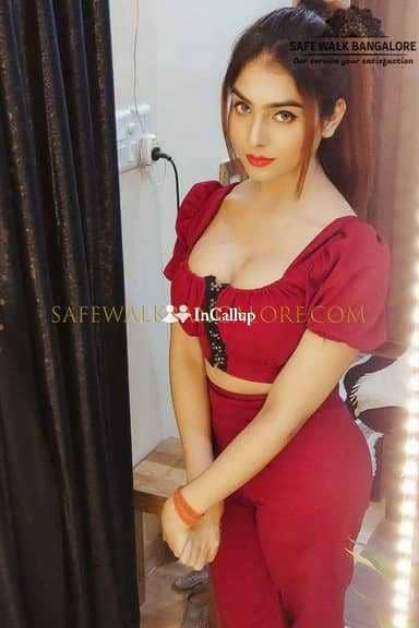 known for being cheerful youthful black hair and black eyes available now trusted reliable service - Call Girls in East Godavari