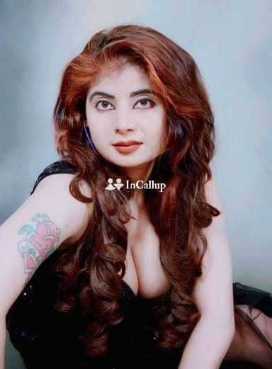 tempting brunette eyes and brown hair dreamy known for being charismatic available for day and night service - Call Girls in Eluru