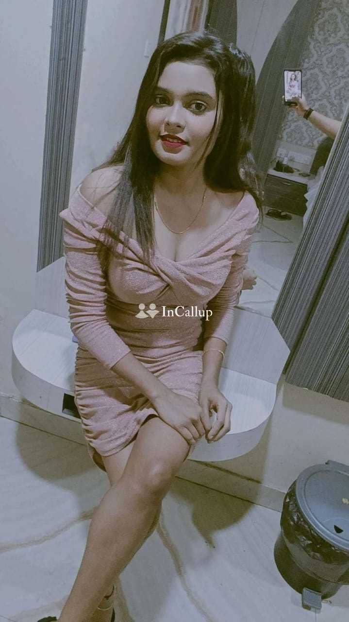 Real service model girl full body massage centres service full enjoy full body massage full enjoy fu - Call Girls in Erode