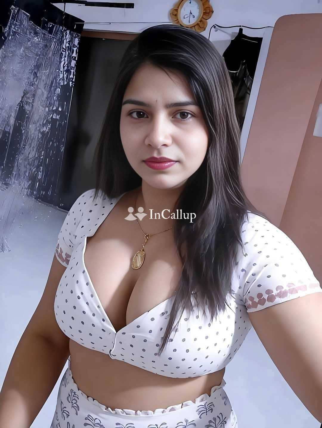 Faridabad📌 Ajanta Kumari only cash payment portal service available hai - Call Girls in Faridabad