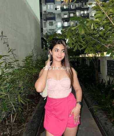 Low price indipendent service available home and hotel service x available servi bsjs nss zgjs sgsjs - Call Girls in Faridabad