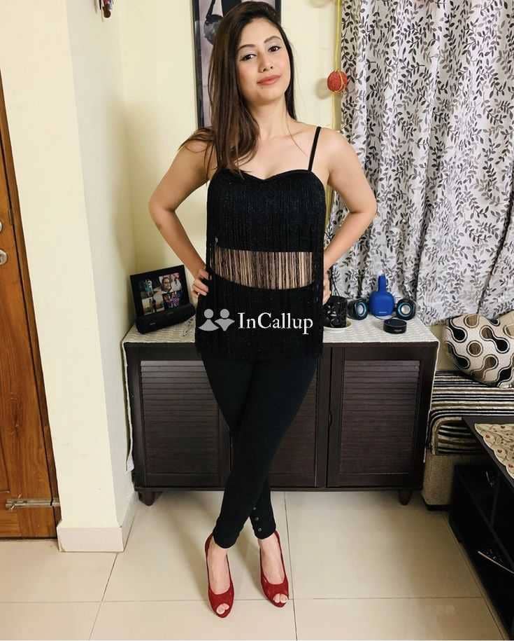 offering oral anal 69 position located in farrukhabad fresh colored hair and blue eyes available for flexible hours - Call Girls in Farrukhabad