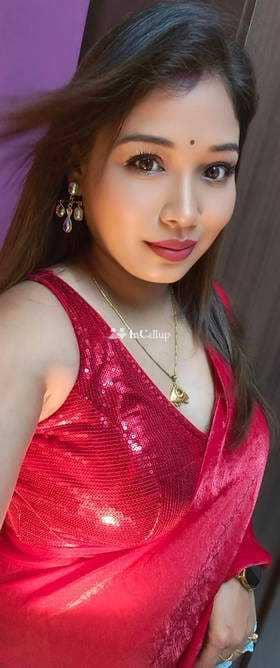living in farrukhabad this is radhika an elegant twenty two year old call girls vibrant auburn hair and brown eyes - Call Girls in Farrukhabad