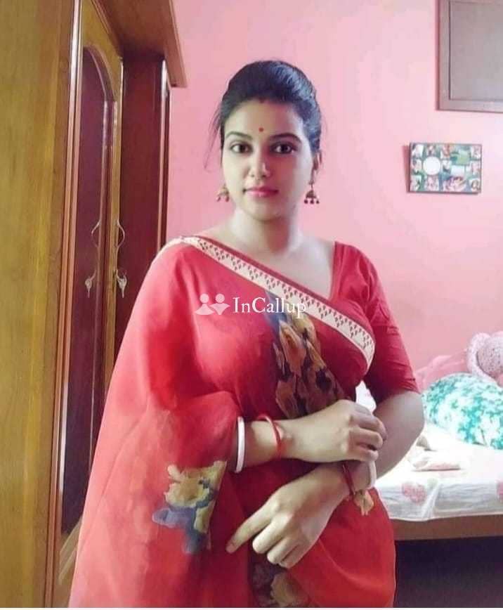 Gandhidham myself Akanksha hot and sexy models available safe and secure service - Call Girls in Gandhidham
