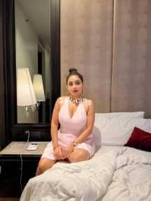 available for flexible hours romantic time in gandhidham known for being dynamic beautiful curves and black eyes - Call Girls in Gandhidham