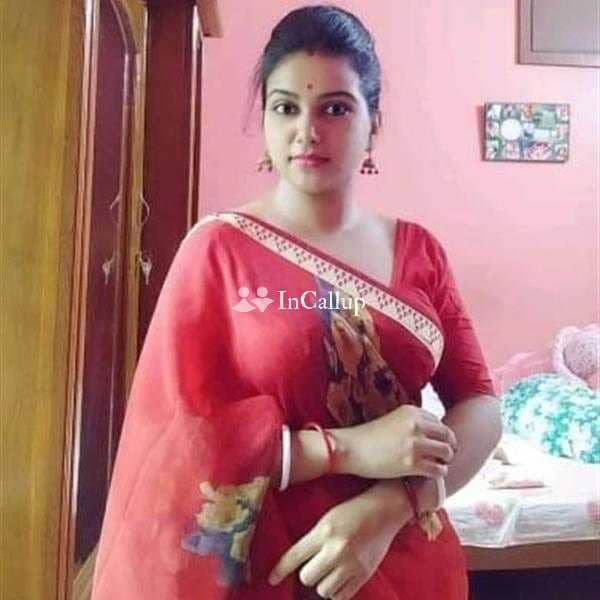 cute black eyes and black hair private anal girlfriend experience body ejaculation threesome 69 position sessions - Call Girls in Gandhidham