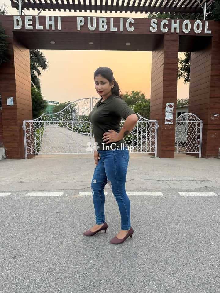 Vip call 🤙 girl Reshma Kumari new model ❤️‍🩹🌿 xxxxccvxcvchgcvbvcvxxxvbvvvdddd - Call Girls in Gandhinagar