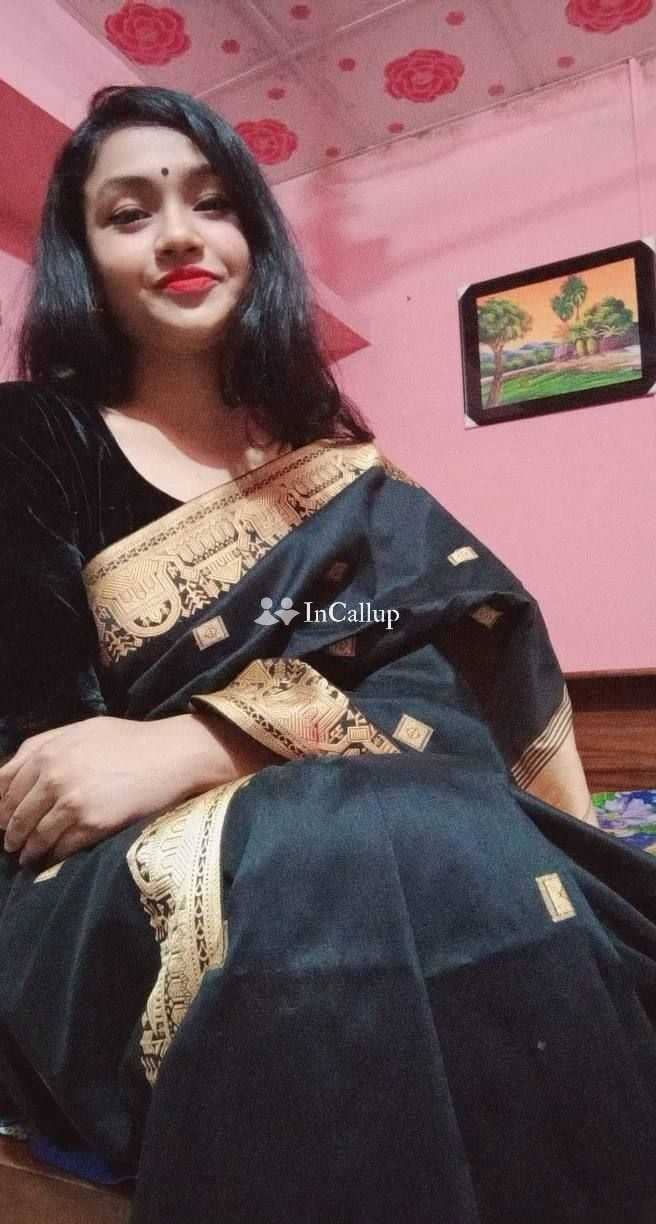 Right low service available in all time - Call Girls in Gandhinagar